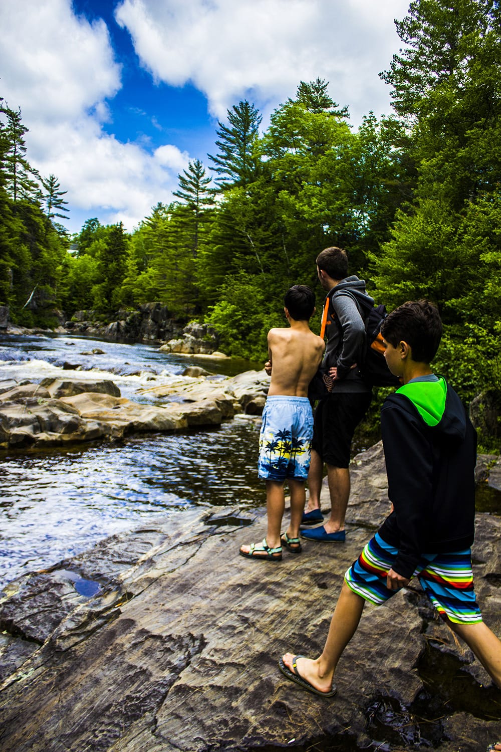 swift-river-coos-canyon-swimming-adventure